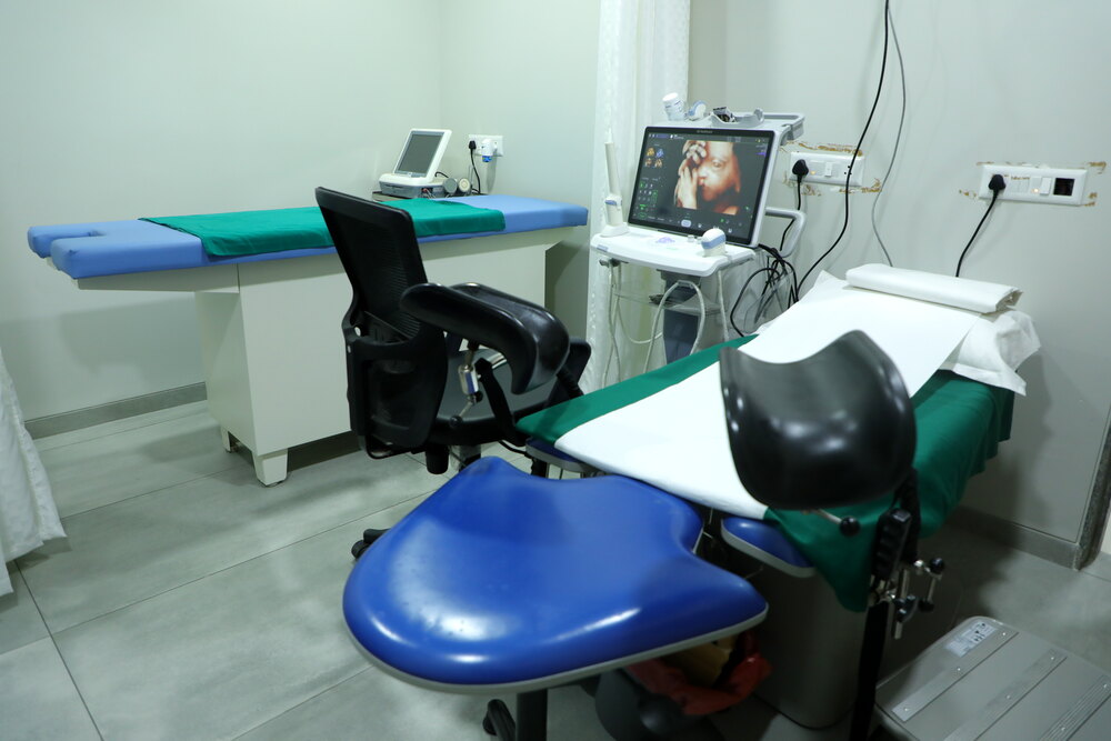 Ultrasound and fertility monitoring room